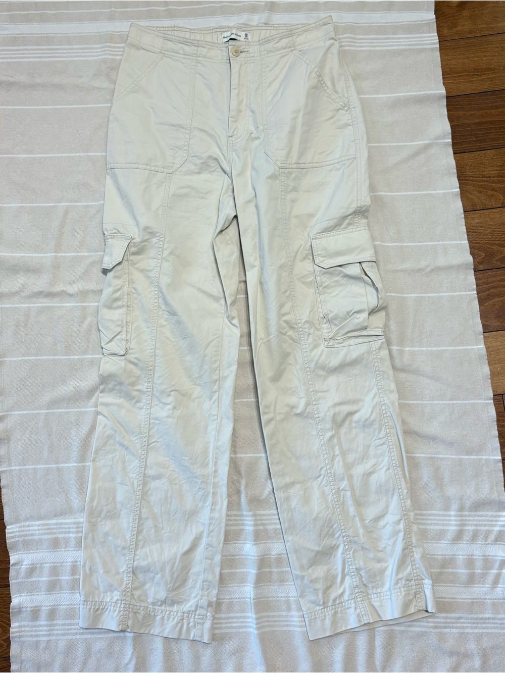 Abercrombie & Fitch Women's Light Beige Wide Leg Cargo Jumpsuit Pants